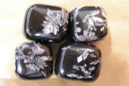 Chrysanthenum Stone